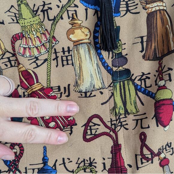 Vintage TAPP New York Silk Asian Inspired Novelty Tasseled Vest Size Large Artsy - Picture 7 of 8